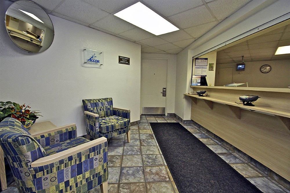 Motel 6-Duluth, Mn Bagian luar foto